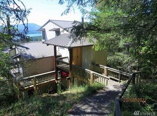 199 Geisers Way, Eastsound, WA 98245