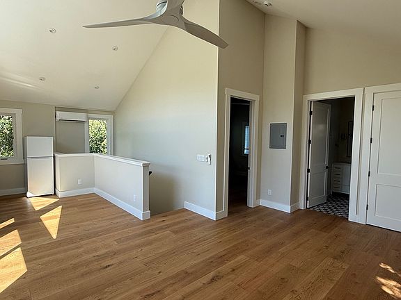 2nd image of 331 Boyd Rd #B