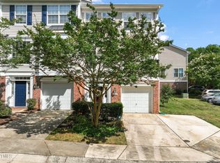 5325 Echo Ridge Rd, Raleigh, NC 27612