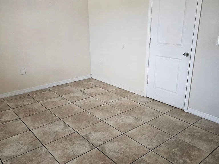 1370 S Palmetto Ave #204 — Photo 10