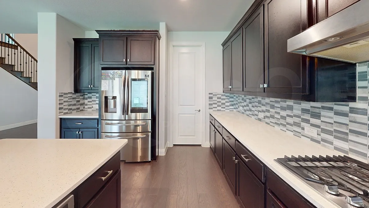 4 bed, 3.5 bath, 3528 sqft, $3,599 — Photo 4