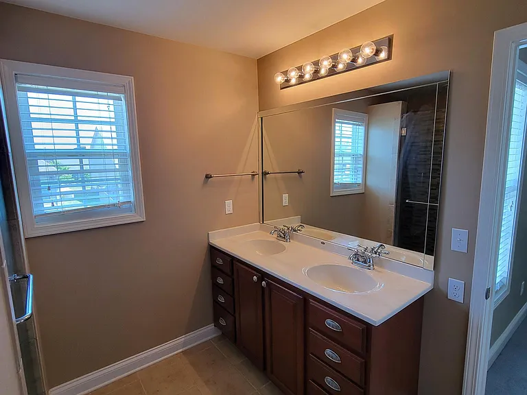 4155 Katherine Pl — Photo 19