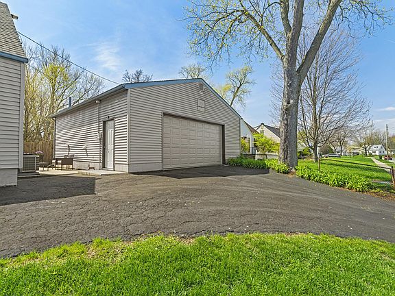 5th image of 4281 Blythe Rd