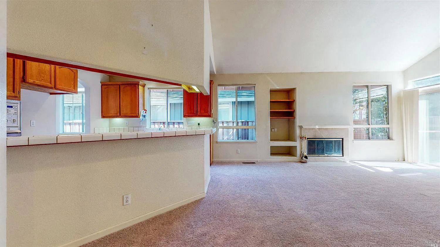 3 bed, 1825 sqft, $3,750 — Photo 4