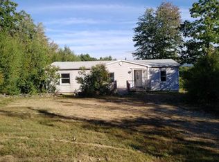 23 Crest Ridge Dr, Center Barnstead, NH 03225