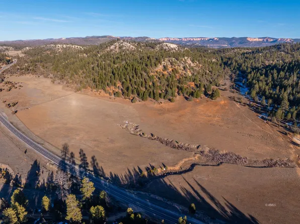 N Highway 89, Alton, UT 84710