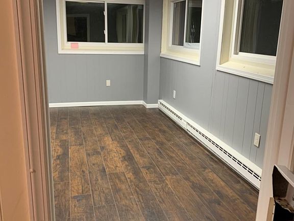 3rd image of 193 Broadway #2