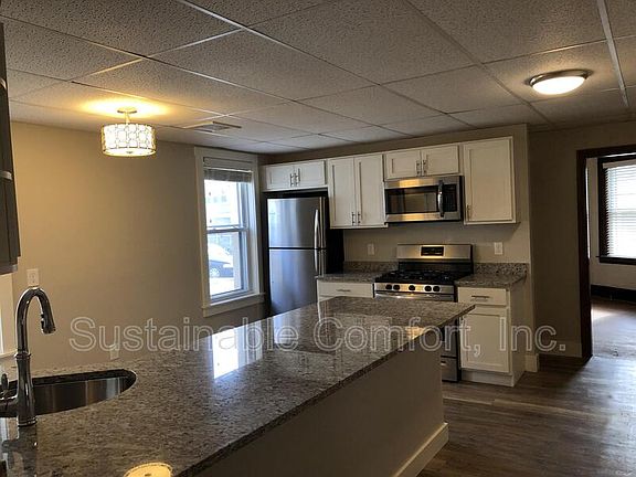 4th image of 12 Creston St #1