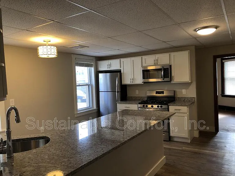 12 Creston St #1 — Photo 4