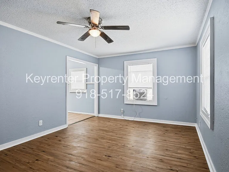 3912 E Admiral Ct — Photo 12