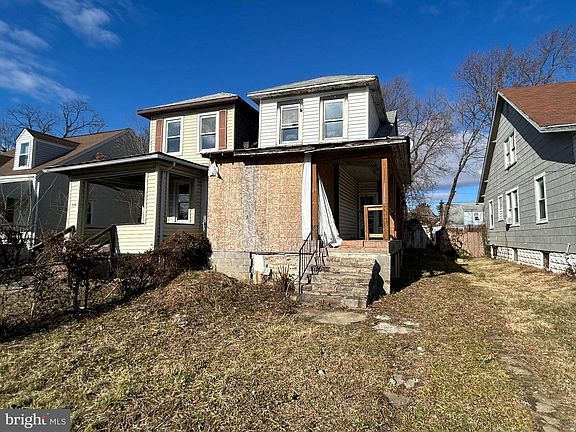4th image of 3716 Boarman Ave