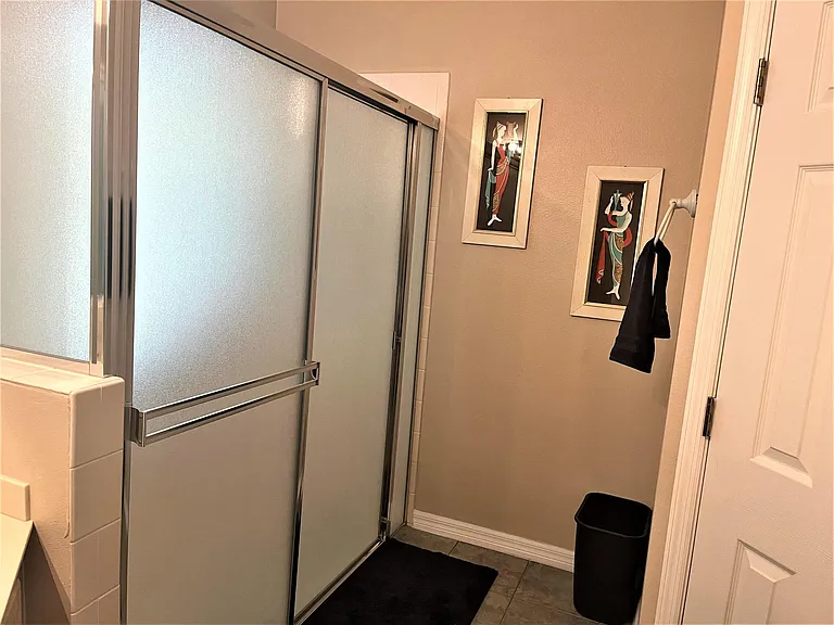289 Falling Water Dr — Photo 34