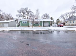 105 Ranch Ave, Marshall, MN 56258