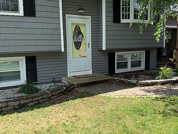 2nd image of 3 Westgate Dr