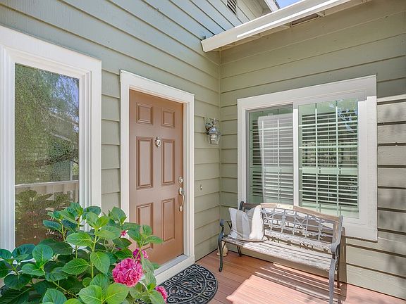 3rd image of 1277 Copper Peak Ln