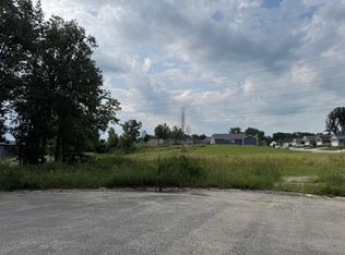 33 Davidano Ct, Crown Point, IN 46307