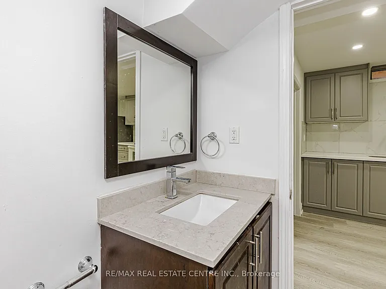 17 Scotia Dr #2 — Photo 17