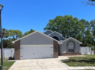 1085 Country Cove Ct, Oviedo, FL 32766