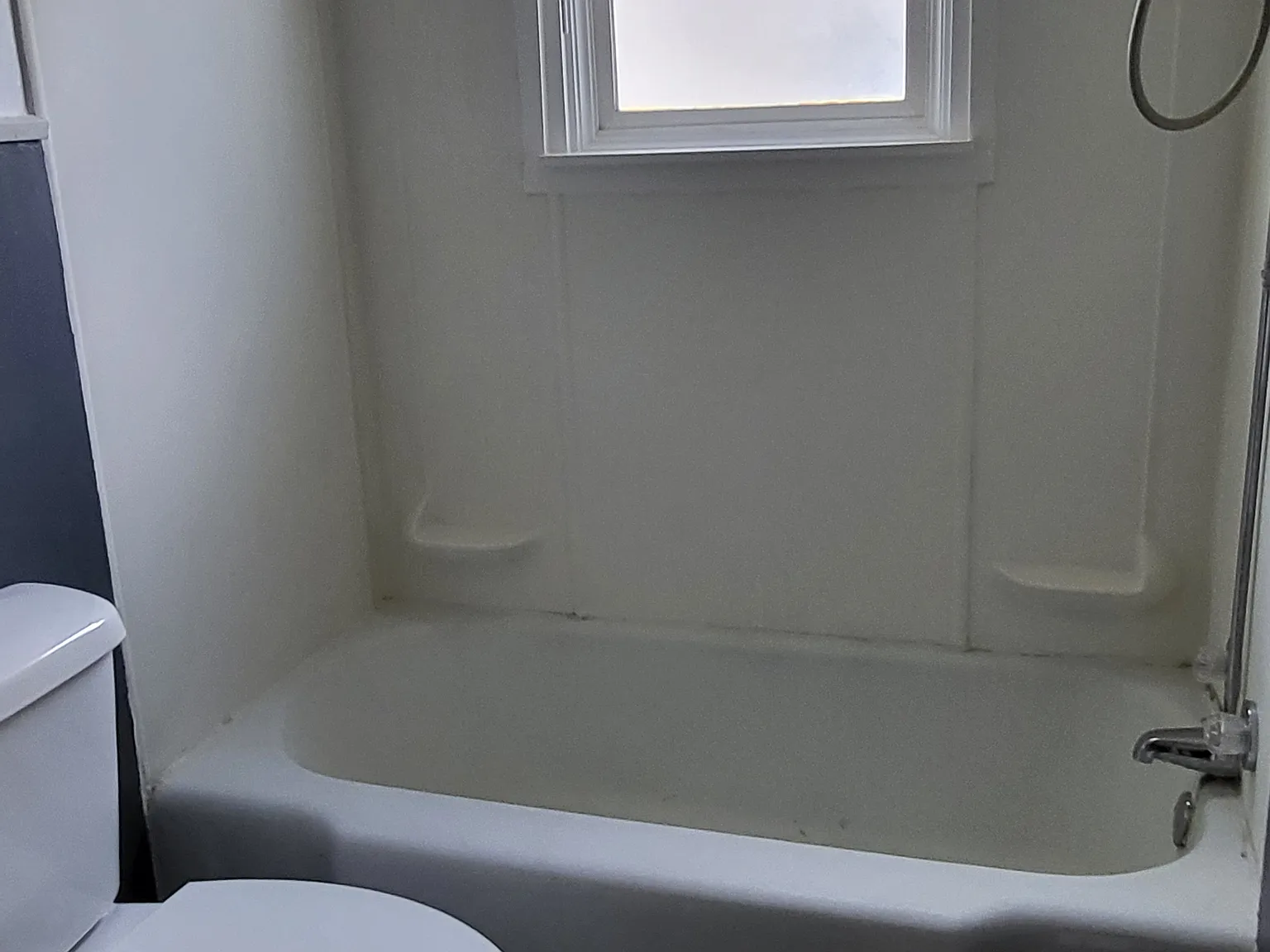 2 bed, 900 sqft, $1,600 — Photo 4