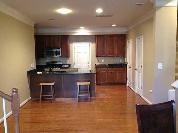 2nd image of 8051 Crescent Park Dr