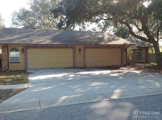 1009 Jamaica Way, Tarpon Springs, FL 34689