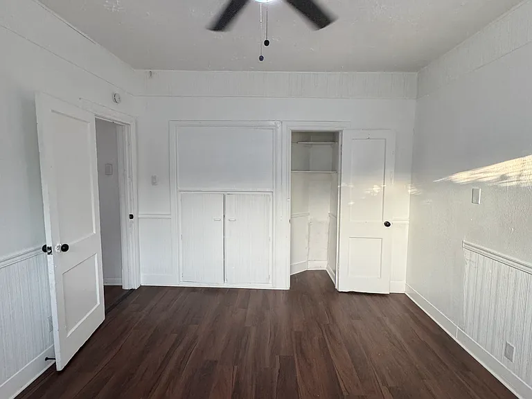 878 Granville Dr — Photo 10