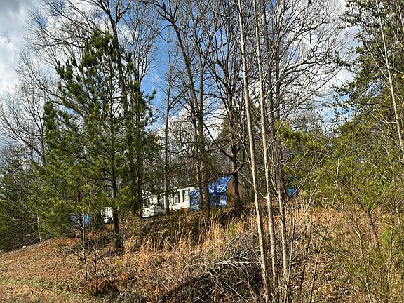 3rd image of 502 Sunshine Dr