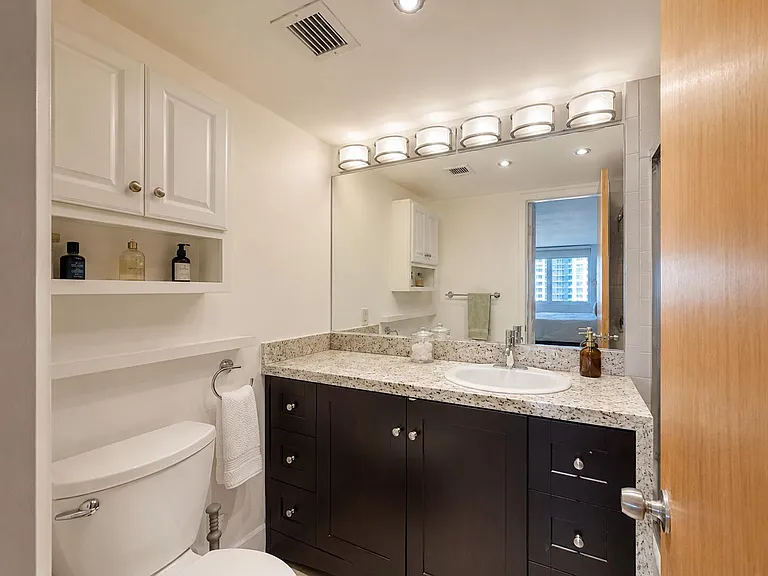 2801 NE 183rd St #1212W — Photo 10