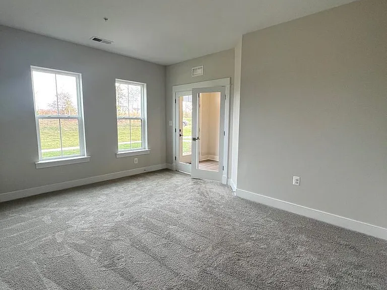 22782 Hanson Overlook Ter — Photo 4