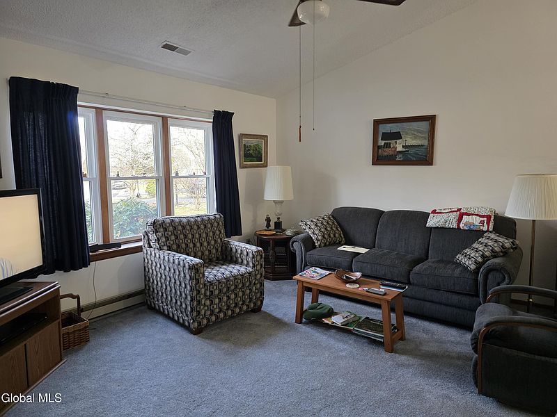 5th image of 509 Townwood Drive