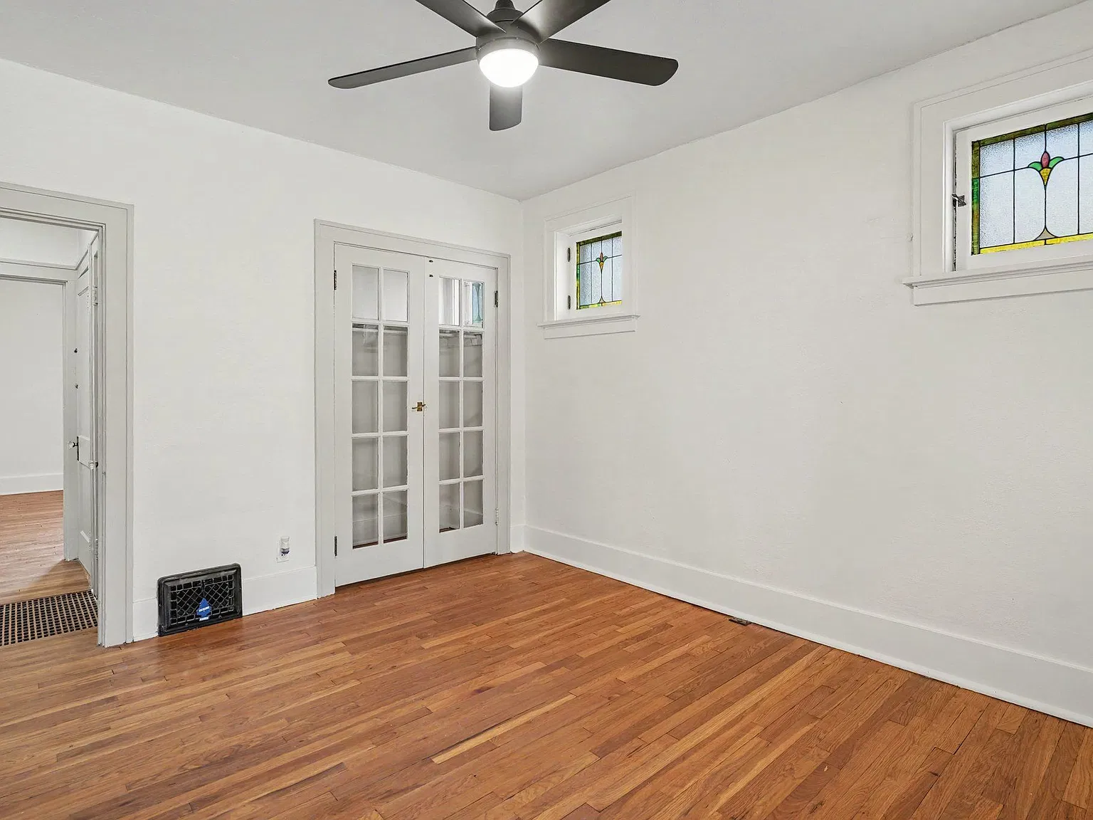 2 bed, 1.0 bath, 936 sqft, $1,395 — Photo 4
