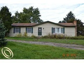 15601 Devonshire Dr photo 1