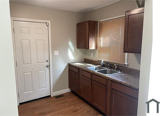 5th image of 3807 Wewoka Ave