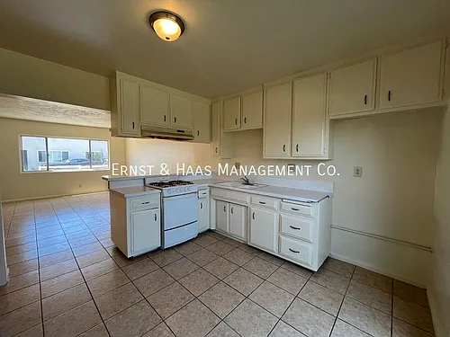 5940 Atlantic Ave #C Photo 1