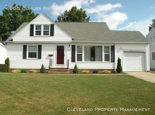4965 Corliss Rd, Lyndhurst, OH 44124