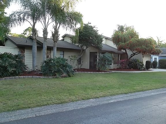 3rd image of 4172 Woodview Dr