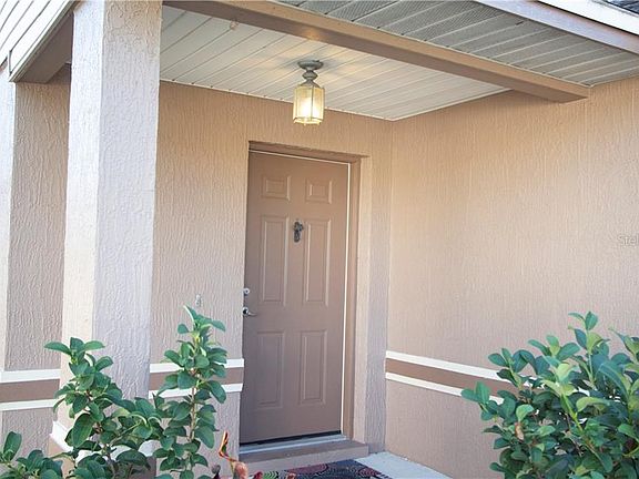 4th image of 3314 Queens Cove Loop