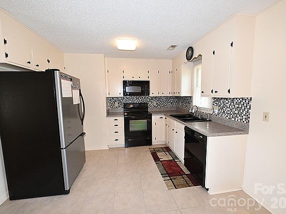 5th image of 4445 Sulphur Springs Rd NE