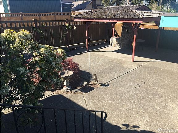 4th image of 11640 SE May Creek Park Dr