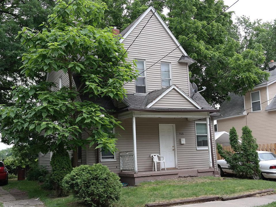 1st image of 948 Norwich Ave SW