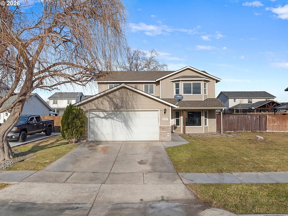1st image of 639 E Browning Ave