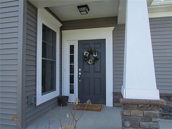 2nd image of 6 Coghlan Ln