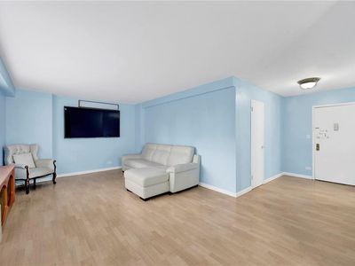 2483 W 16th St APT 3K, Brooklyn, NY, 11214