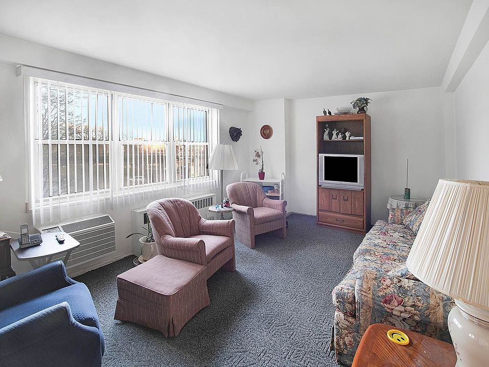 1st image of 2475 W 16th St APT 4K