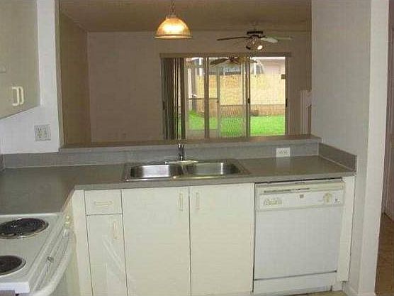 2nd image of 20870 NW 3rd Ct