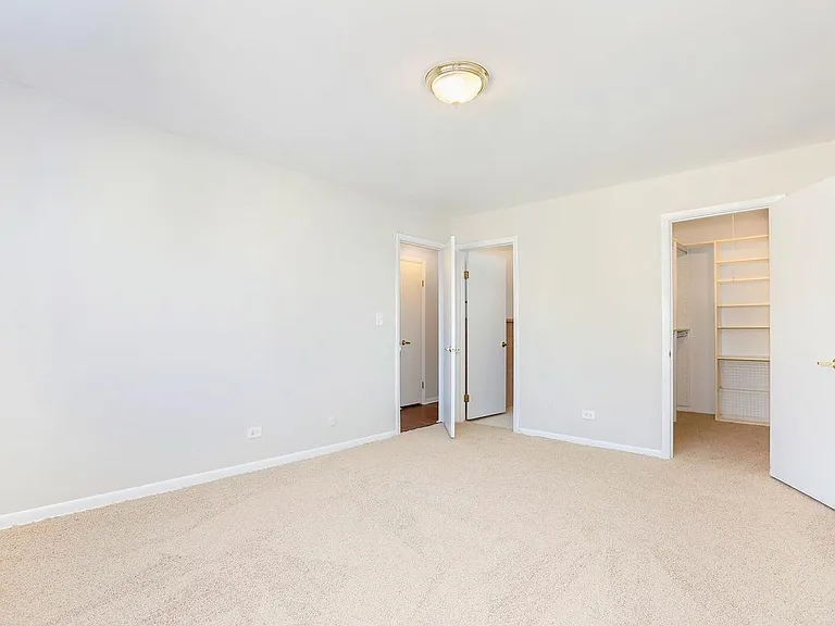 1234 Elmwood Ave #4F — Photo 21