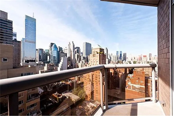 Rented by Peter Ashe | media 18