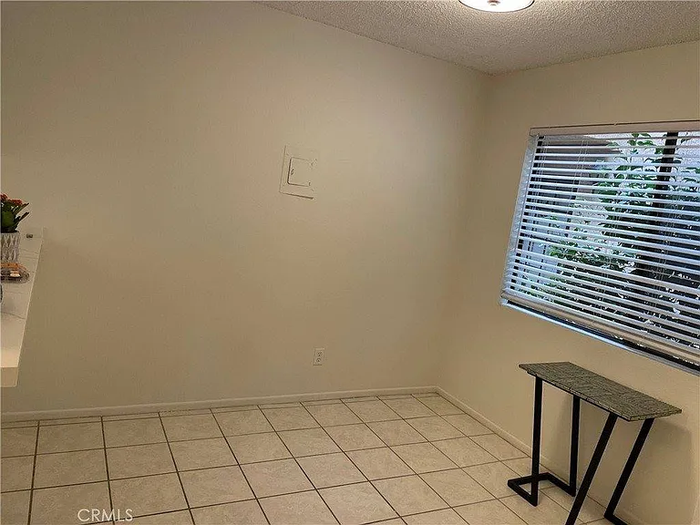 2427 Orange Ave — Photo 16