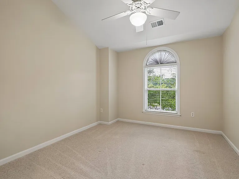 5016 Gardner Dr — Photo 20