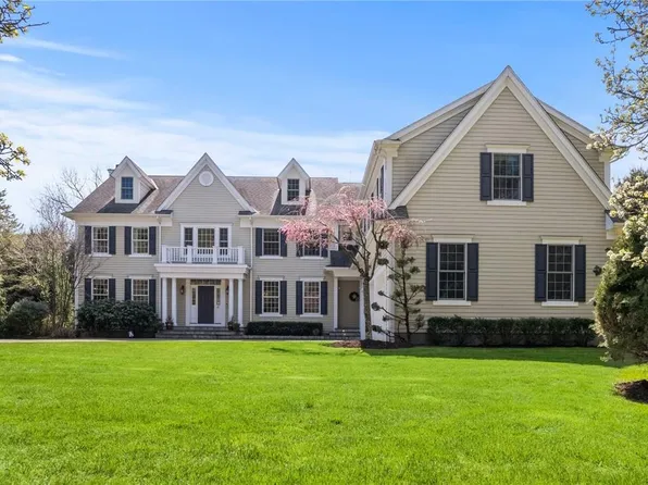 41 Saxon Woods Road, White Plains, NY 10605